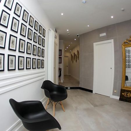 Principessa Isabella Luxury Rooms Салерно Екстериор снимка