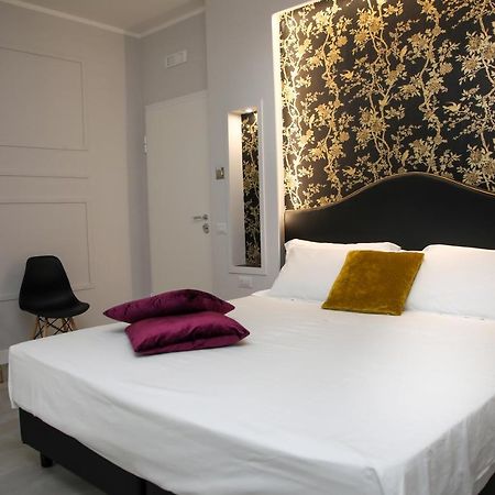 Principessa Isabella Luxury Rooms Салерно Екстериор снимка