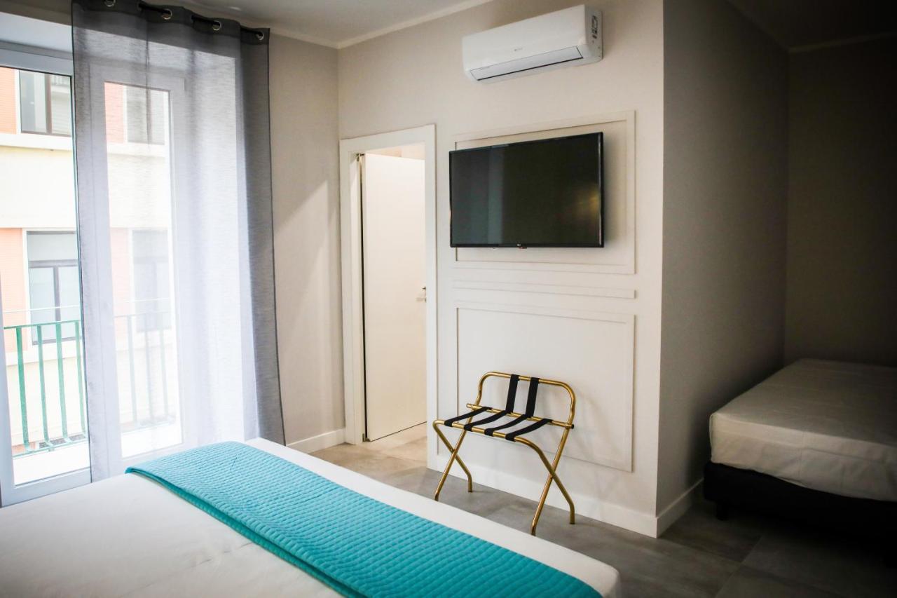 Principessa Isabella Luxury Rooms Салерно Екстериор снимка
